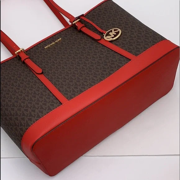 MICHAEL KORS
Jet Set Travel Large Logo Tote Bag Flame/ Brown signature c… - Picture 14 of 15